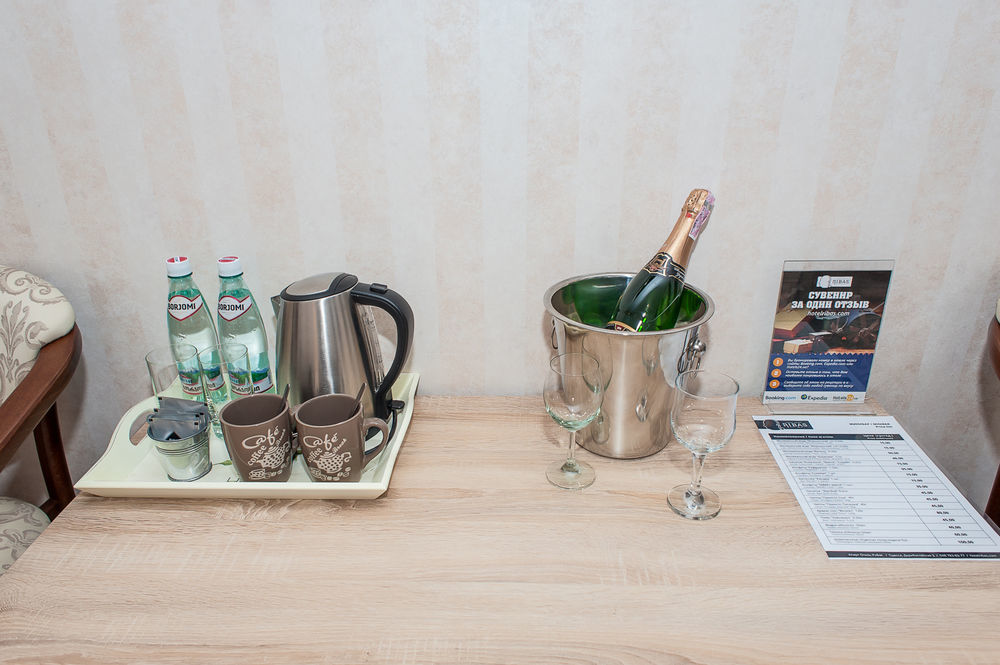 Noname Hotel Odessa ภายนอก รูปภาพ